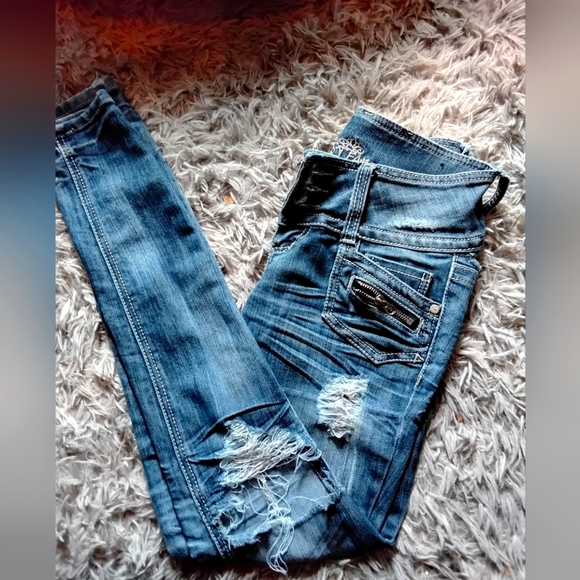 Almost Famous Denim - SALE. Almost Famous - Well-loved Skinny Jeanz